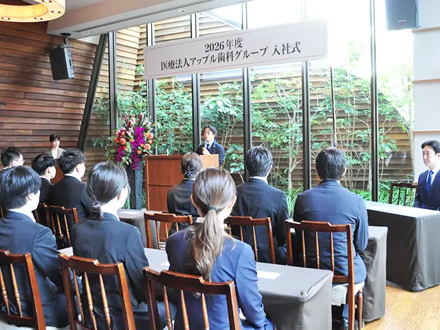 入社式のようす